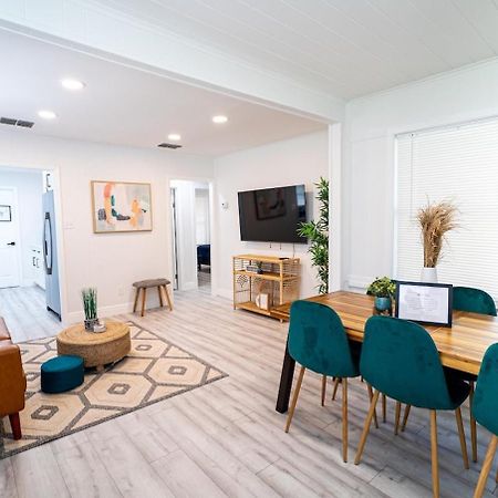 Homey Cozy Newly Renovated Stylish&Chic 7 Guests Tampa Extérieur photo